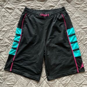 JORDAN CAT SCRATCH MENS BASKETBALL SHORTS